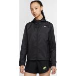 Schwarze Wasserdichte Nike Essentials Damenlaufjacken Größe XS 