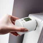 Weiße Rademacher DuoFern Thermostatventil Smart Home 
